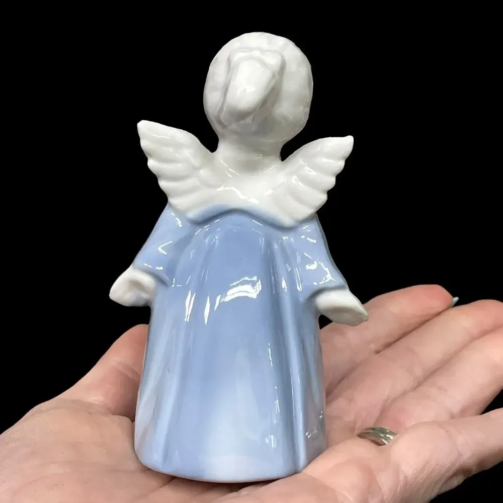 Lefton Kissing Angel Porcelain Blue & White Figurine Glazed Girl Made in Japan